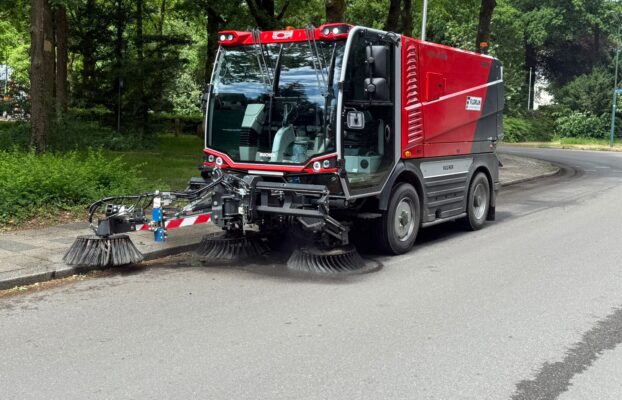 Nieuwe veegwagen